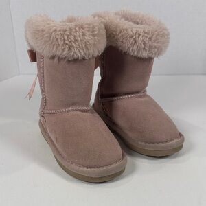 Lamo Blush Pink Fur-Lined Boots with Ribbon girls size 9c
